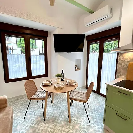Apartment Loft Balcones De La Juderia